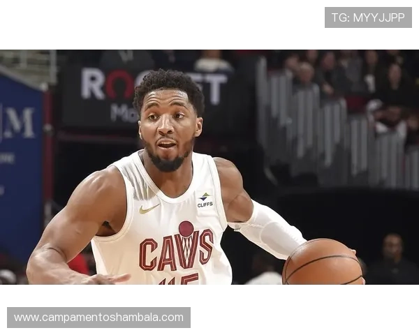 米切尔单打占比上升，比上赛季助攻明显下降